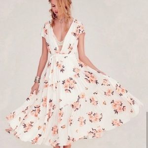 FREE PEOPLE All I Got Floral Maxi Dress Size 6 worn once